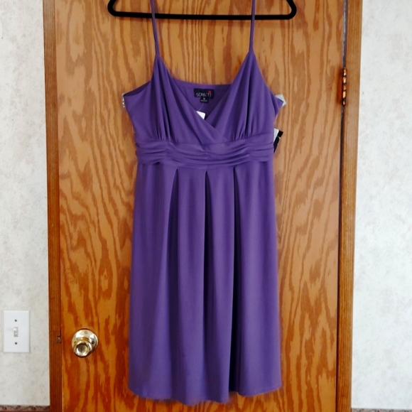 Party Dress Spaghetti Straps Size 14 - Picture 1 of 2